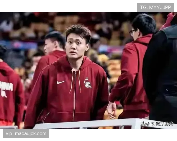 赵睿腿部肌肉拉伤需两周康复 北京后卫线轮换吃紧